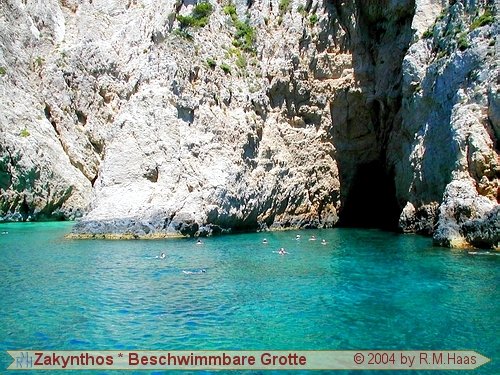 Schwimmen in die Grotte